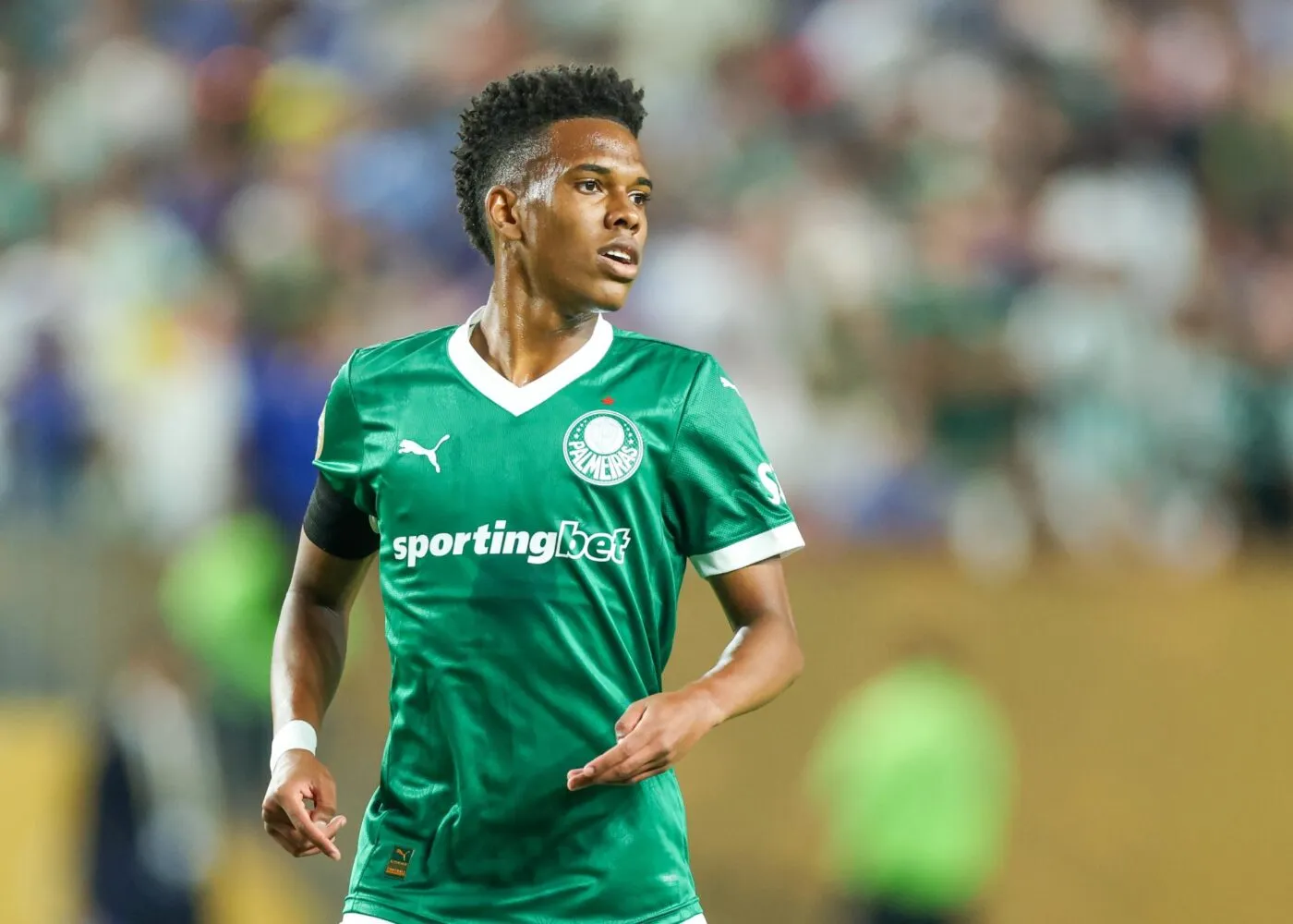 Chelsea présente officiellement sa nouvelle pépite brésilienne