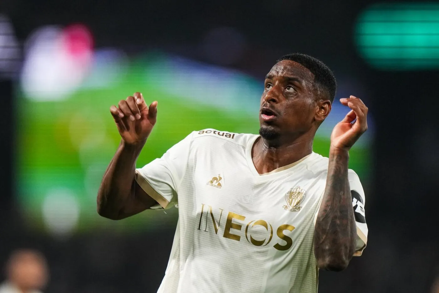 En instance de départ, Rosario refuse de jouer le match retour contre Benfica