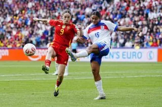 Jess Carter revient sur le racisme dont elle a été victime pendant l’Euro