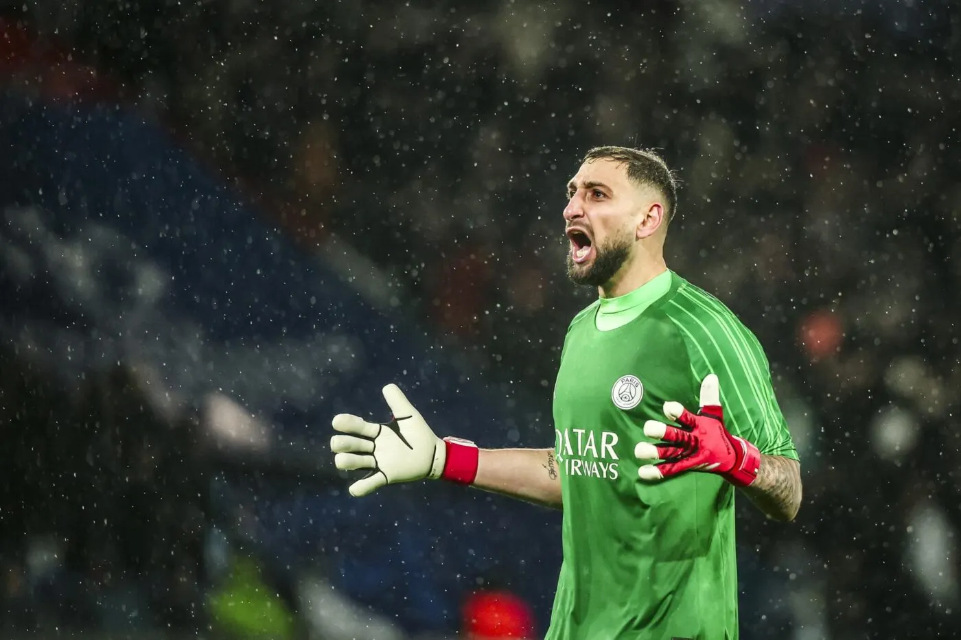 Manchester City fait les yeux doux à Gianluigi Donnarumma