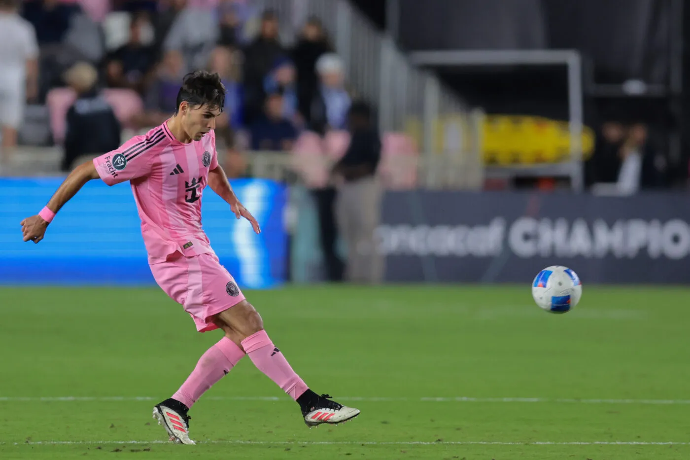 Federico Redondo, fils de Fernando, signe à Elche