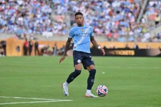 Manchester City repousse les assauts de Tottenham pour Savinho