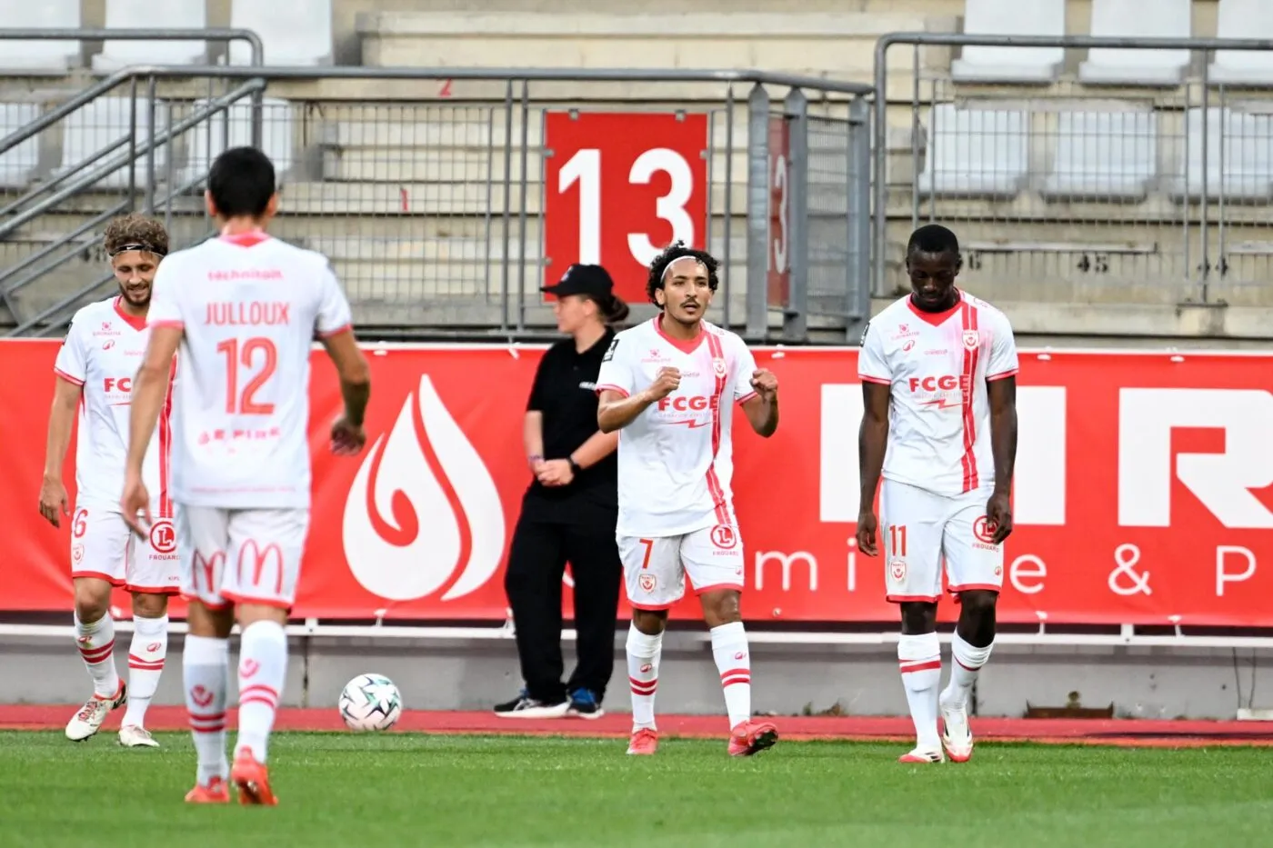 Ligue 2 : Troyes et Pau calent, Amiens et Nancy l&#8217;emportent