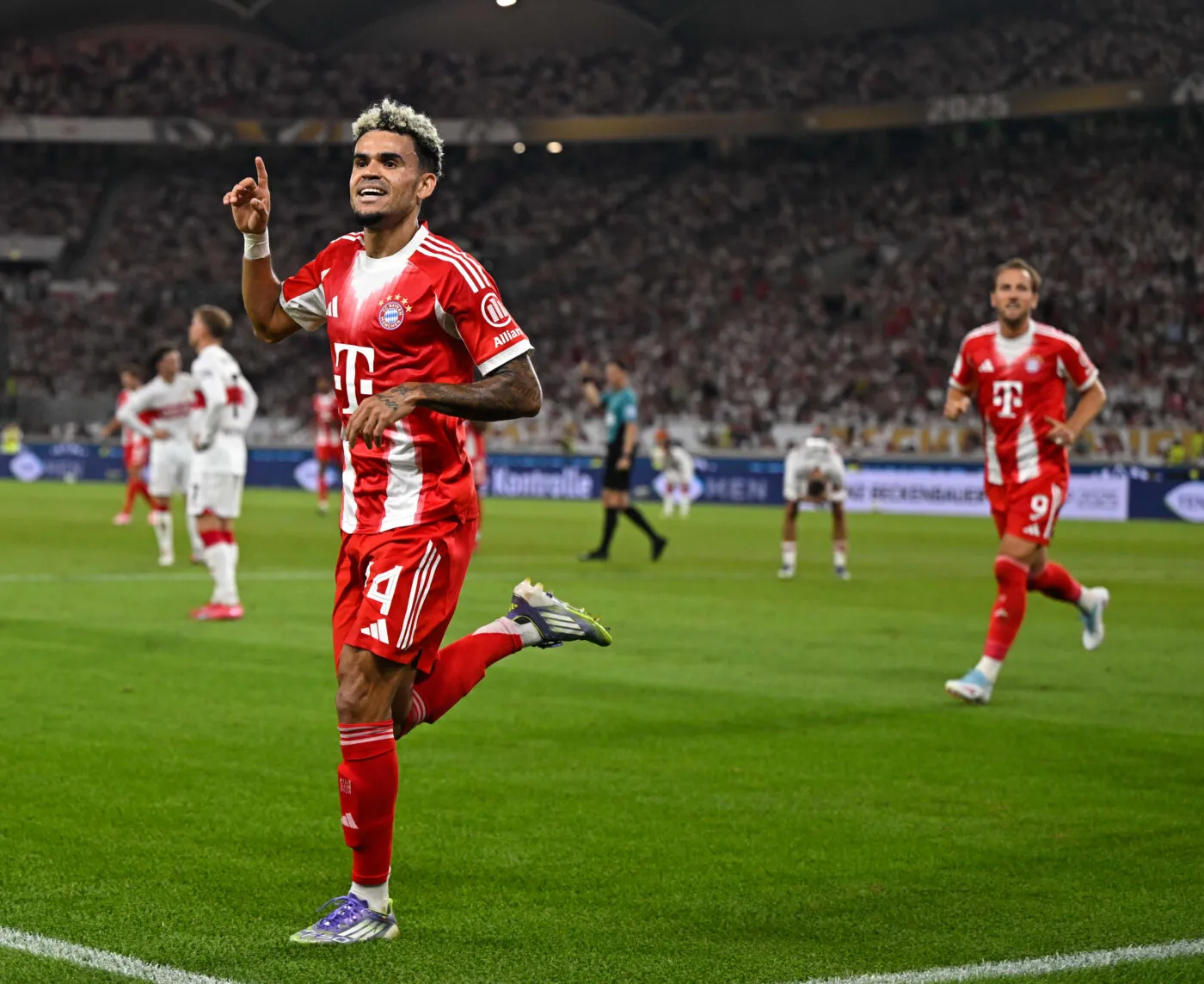 Kane et le Bayern remportent leur premier trophée de la saison