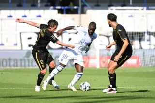 Dans le viseur de Nice, Sinayoko ne boude pas l'AJA