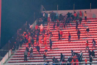 De violentes bagarres entre supporters lors d'un match de Copa Sudamericana