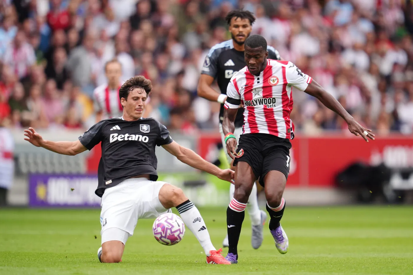 Brentford punit Aston Villa, Bournemouth et Burnley lancent leur saison