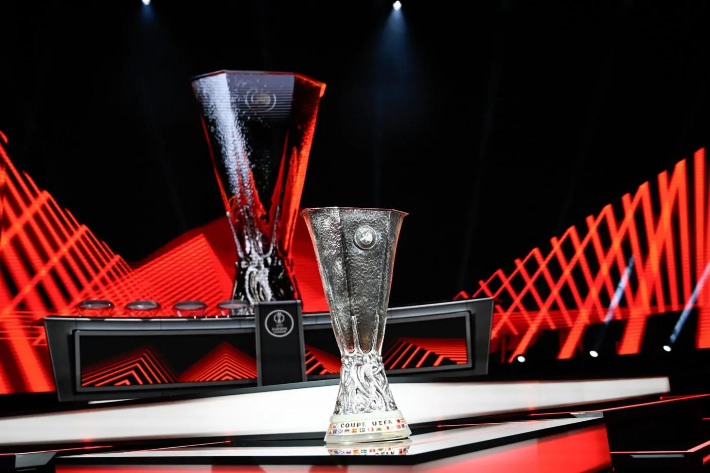 Revivez le tirage au sort express de la Ligue Europa et de la Ligue Conférence