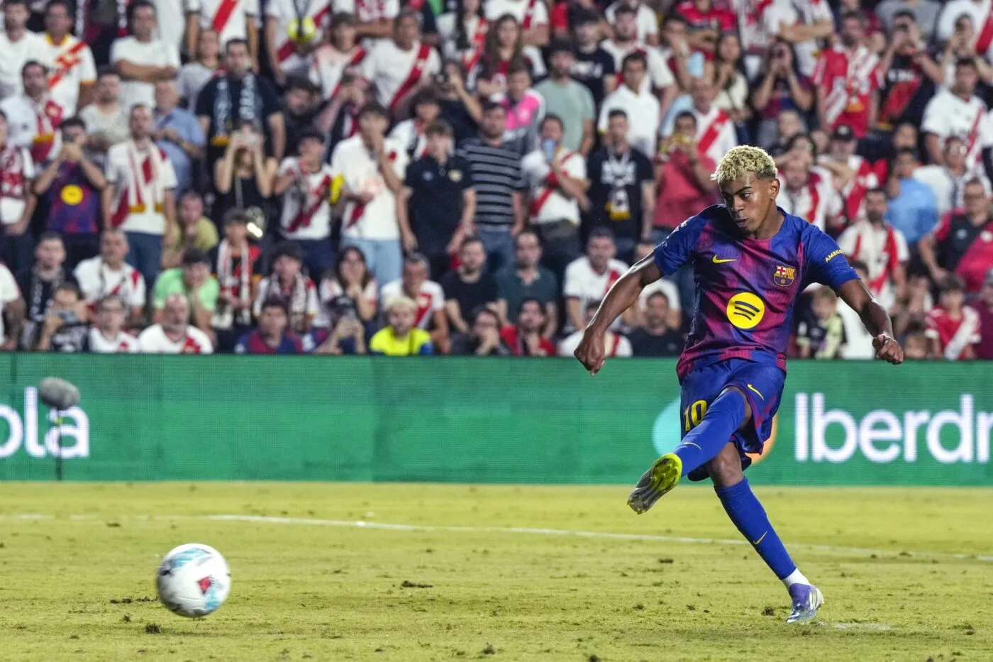 Barcelone secoué par le Rayo Vallecano et contraint au match nul