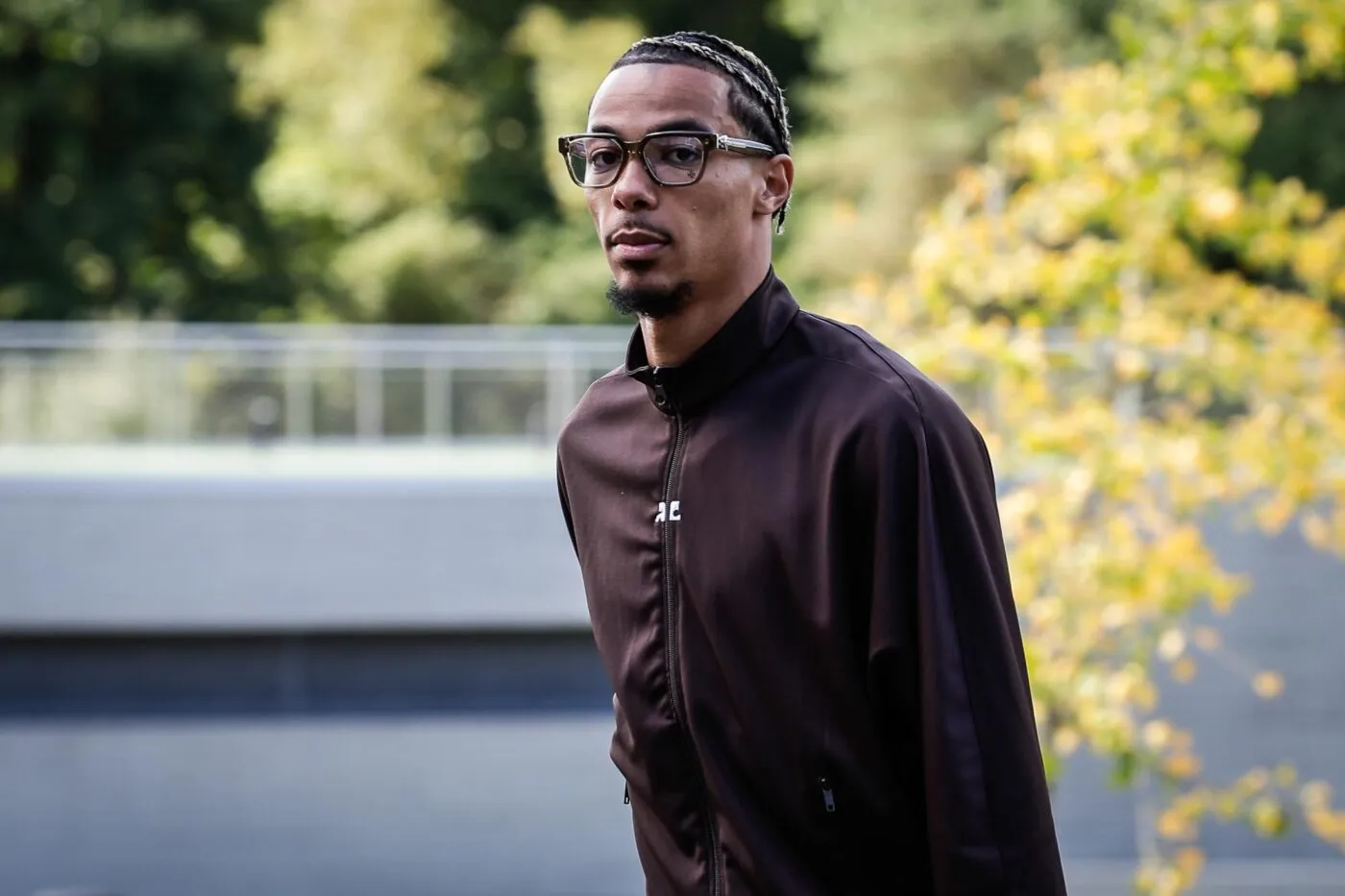 Une performance digne de la cérémonie d’ouverture des JO pour le bizutage de Hugo Ekitike