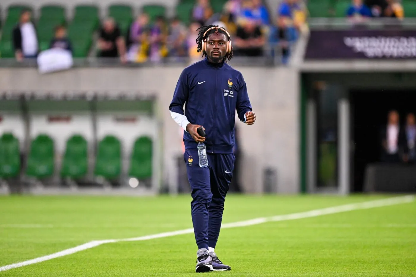 Adrien Rabiot remplaçant, Désiré Doué et Manu Koné titulaires