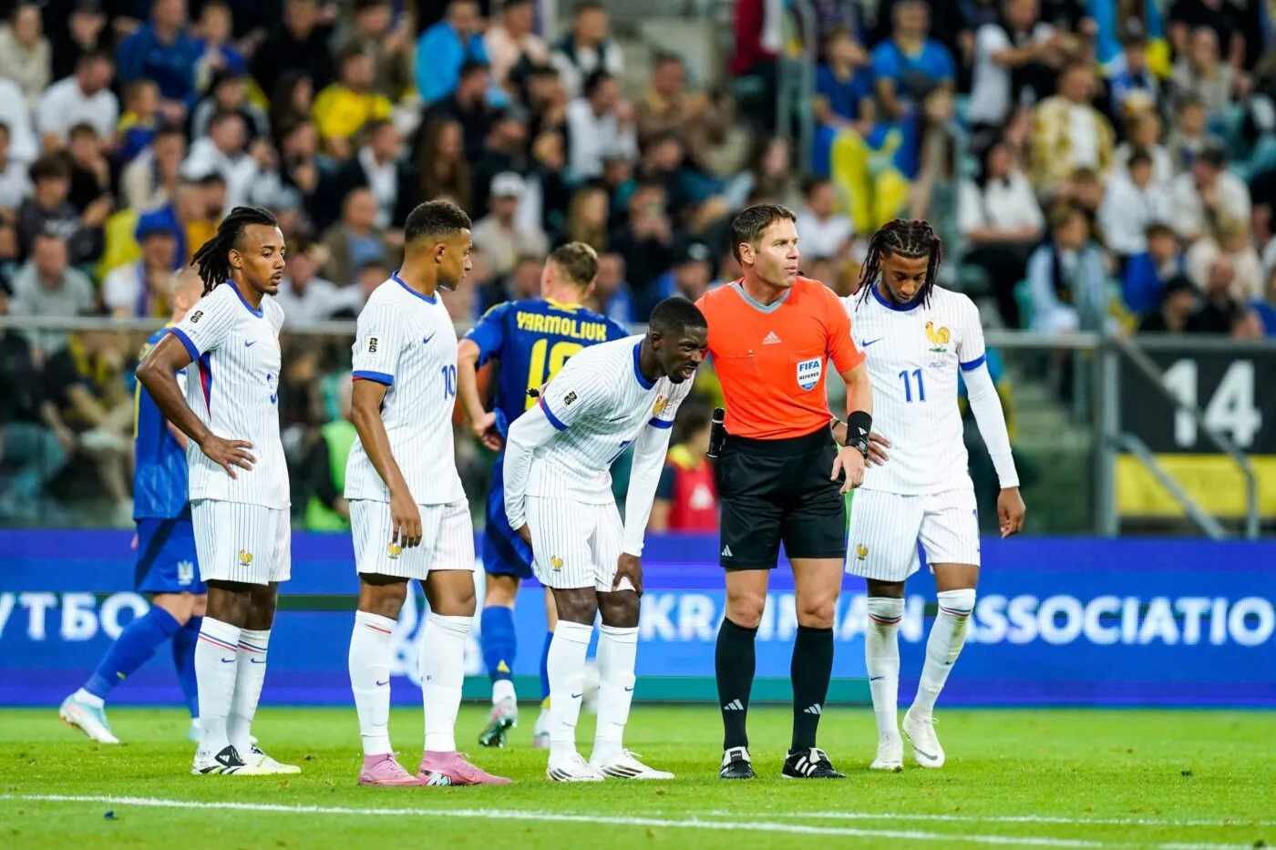 Le staff du PSG aurait prévenu celui des Bleus concernant la blessure d’Ousmane Dembélé
