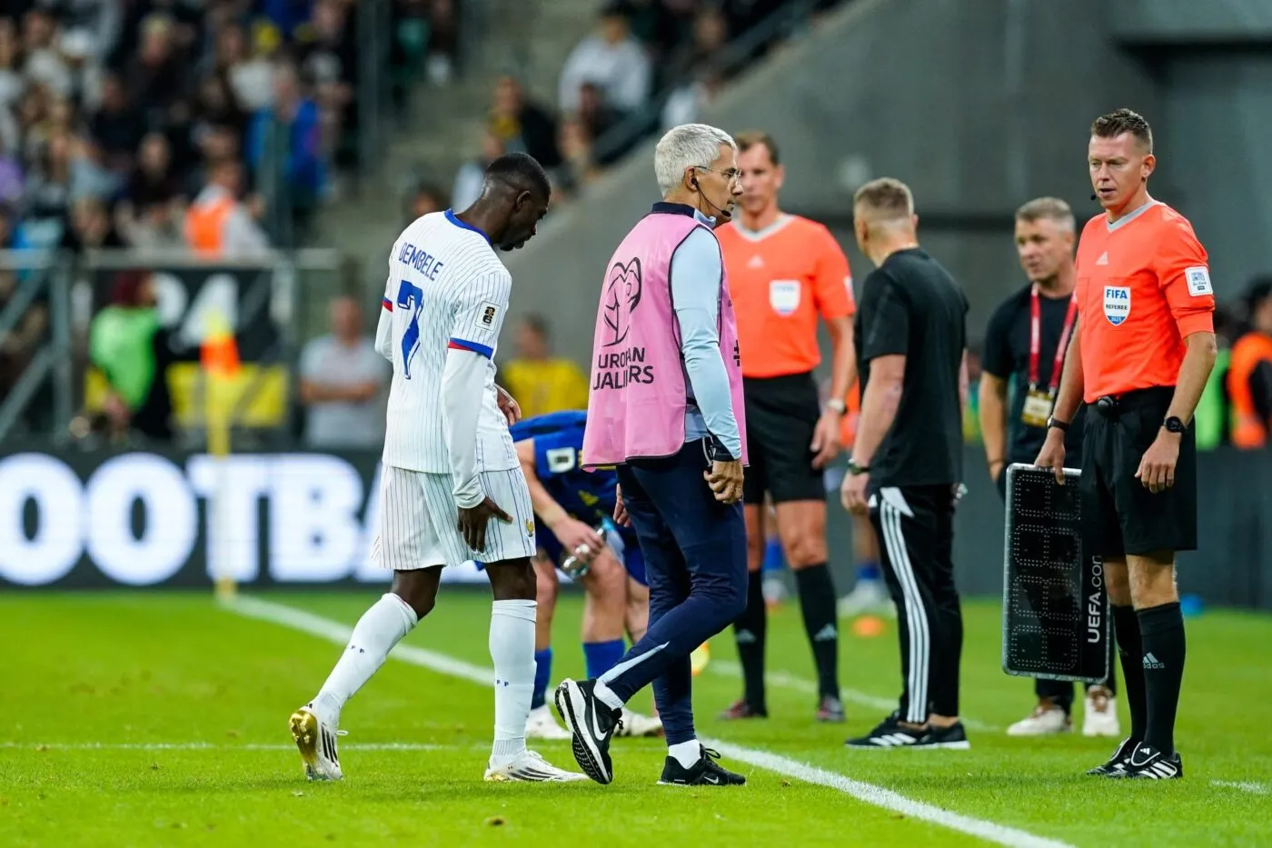 Blessure de Dembélé : à qui la faute ?