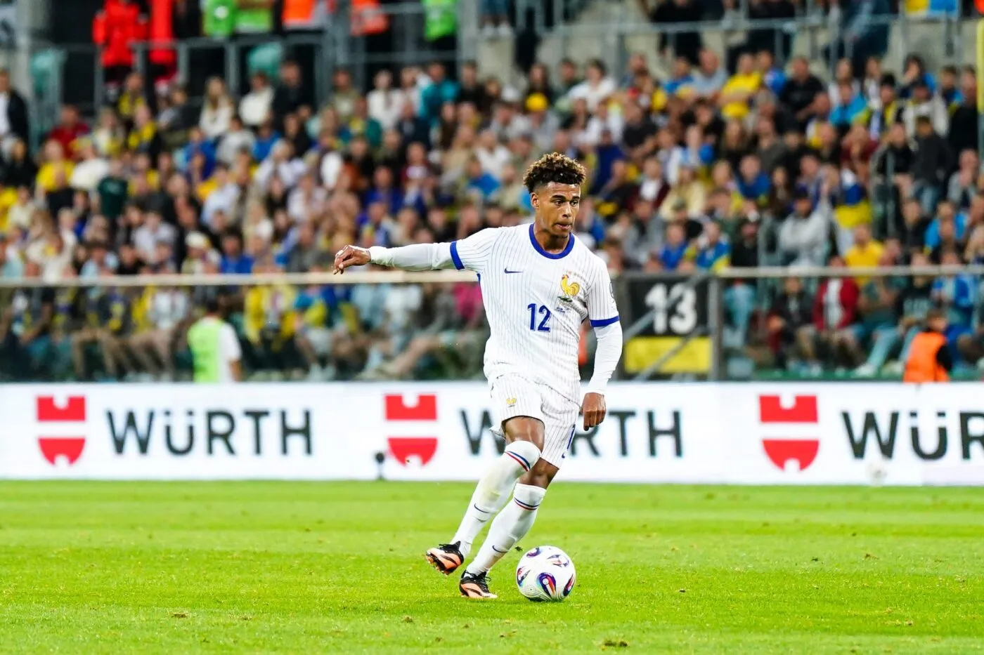 Équipe de France : forfait, Désiré Doué quitte le rassemblement