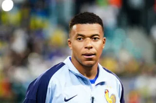 Mbappé appelle les instances du foot à réagir face au racisme 