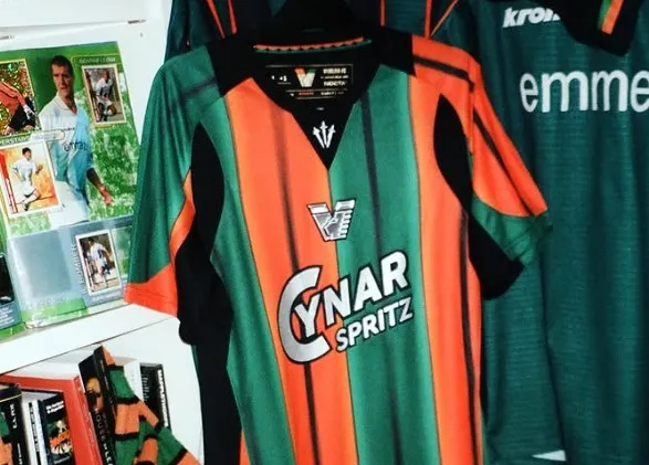 Drake ne convainc toujours pas avec les maillots de Venise
