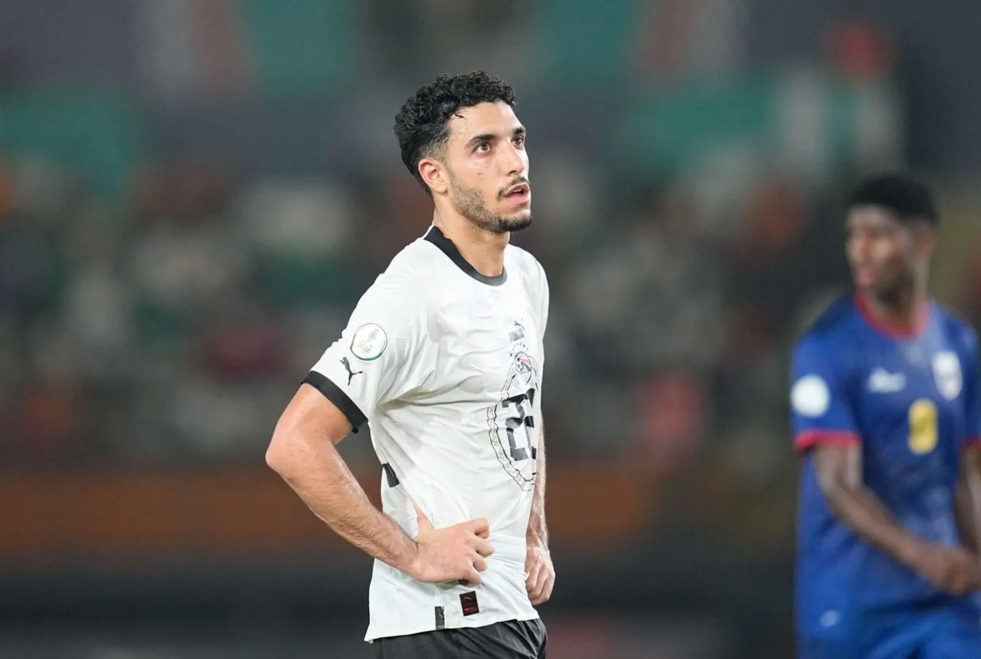 Omar Marmoush en béquilles après sa blessure avec l’Égypte