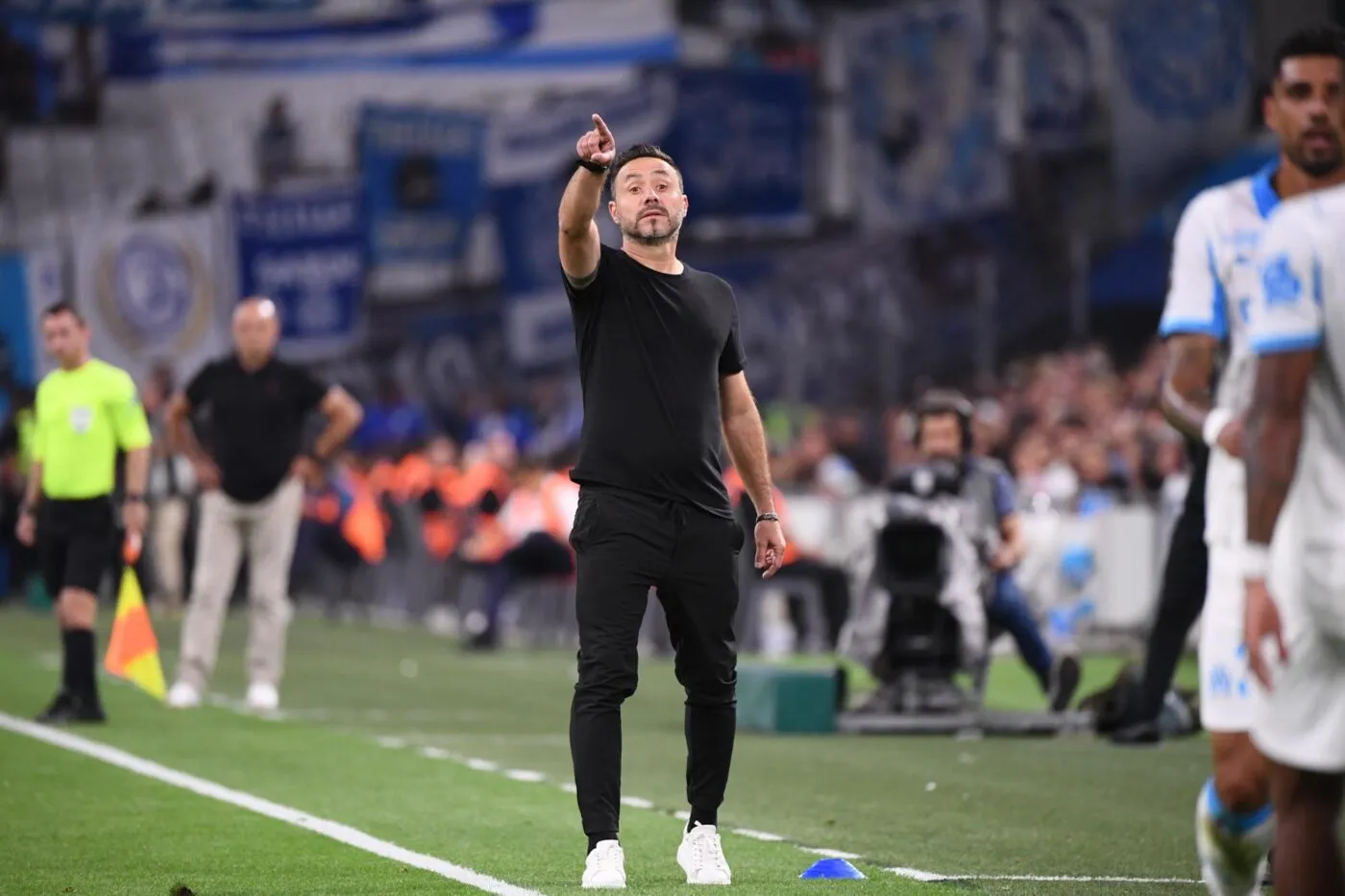 Roberto De Zerbi agacé par le temps perdu