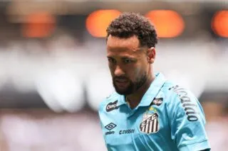 Neymar : « Le synthétique, c’est de la merde ! »