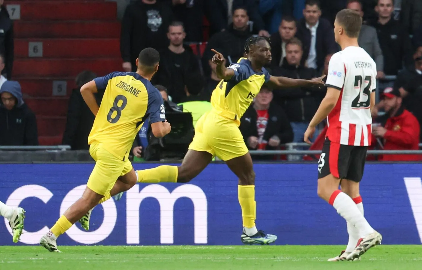 L’Union saint-gilloise cartonne d’entrée, Arsenal s’en tire bien