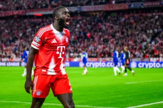 Le Bayern de l’énorme Kane bat les champions du monde