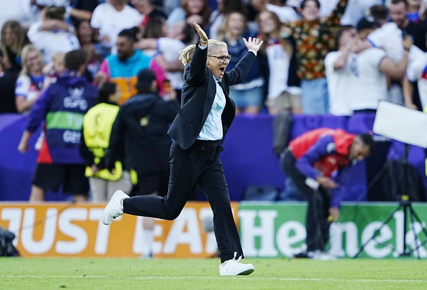 Sarina Wiegman et Luis Enrique remportent le Trophée Johan Cruyff