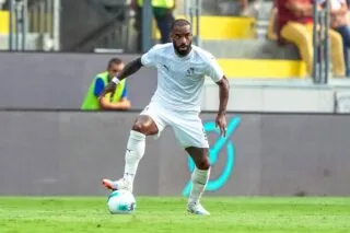 En Arabie saoudite, Neom paie ses supporters pour venir au stade