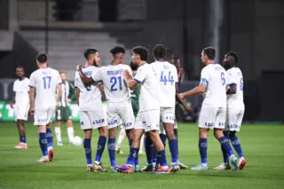 Un car de supporters de Troyes attaqué par des pierres et des boules de pétanque