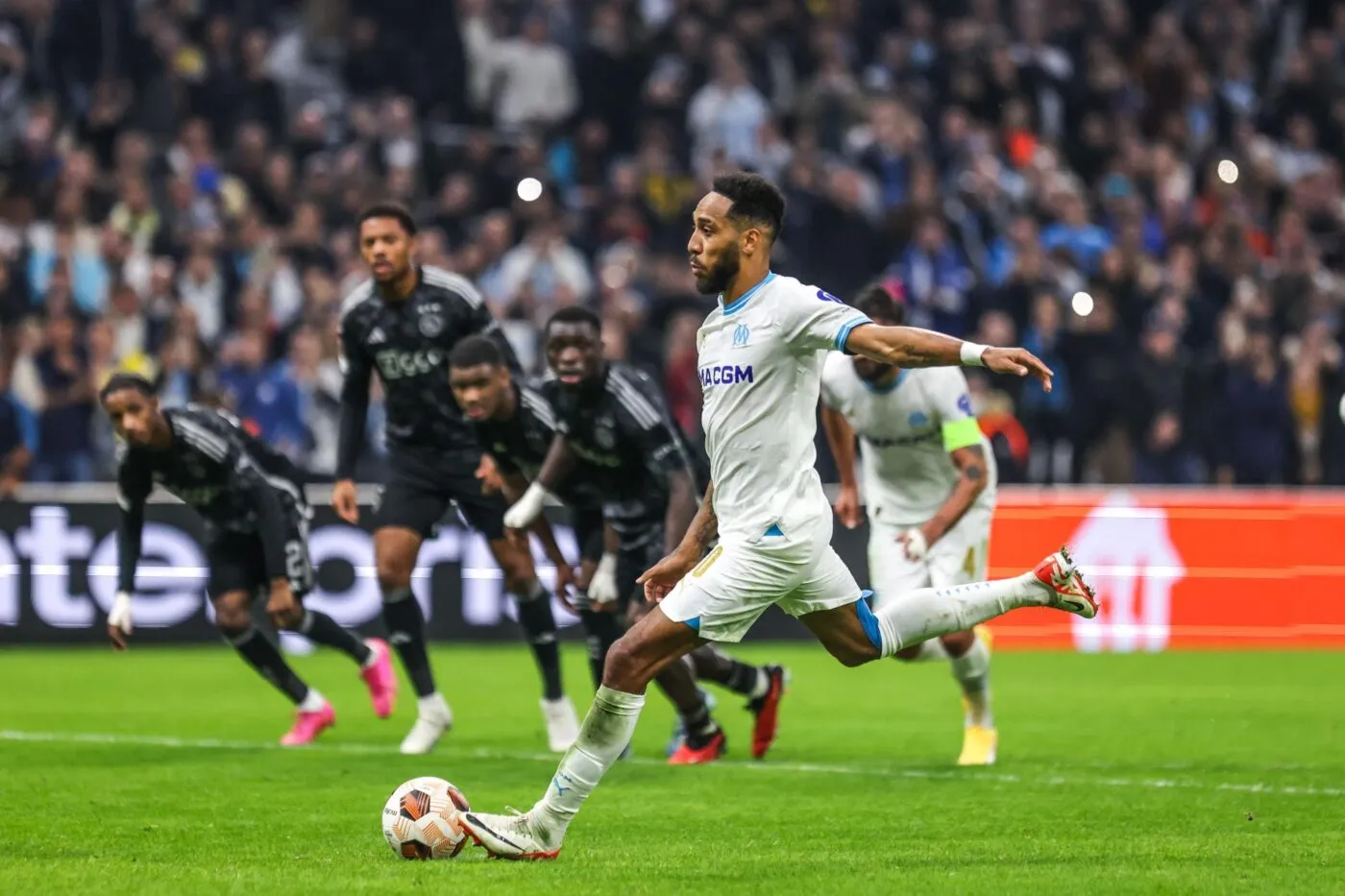 En direct : Marseille-Ajax (0-0)