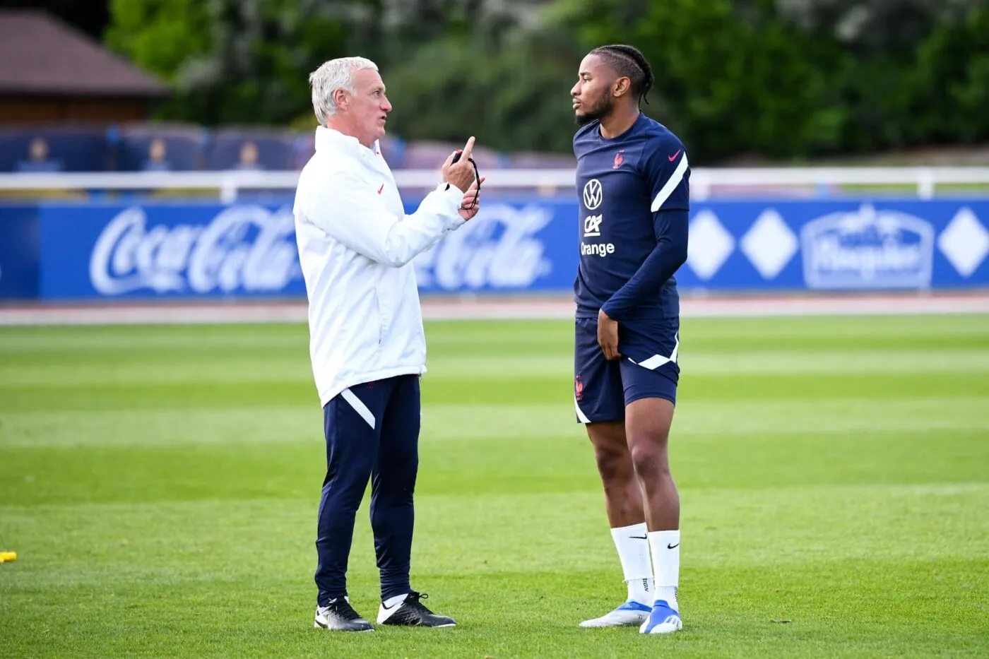 Deschamps : plus d’un Bleu dans son sac