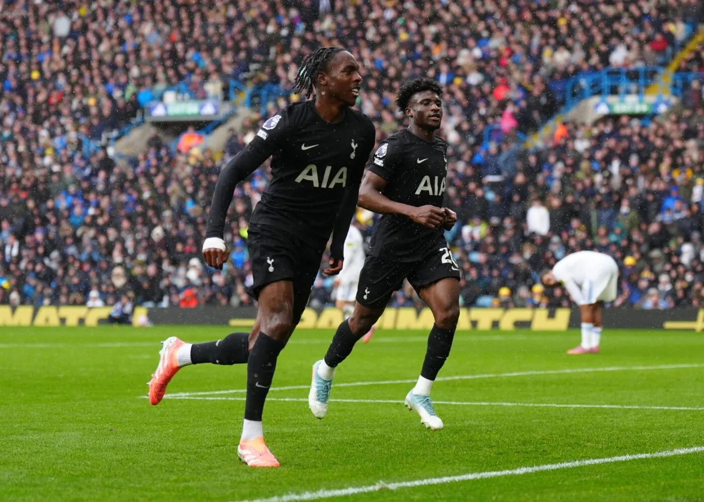 Tottenham sur le podium grâce à Mathys Tel