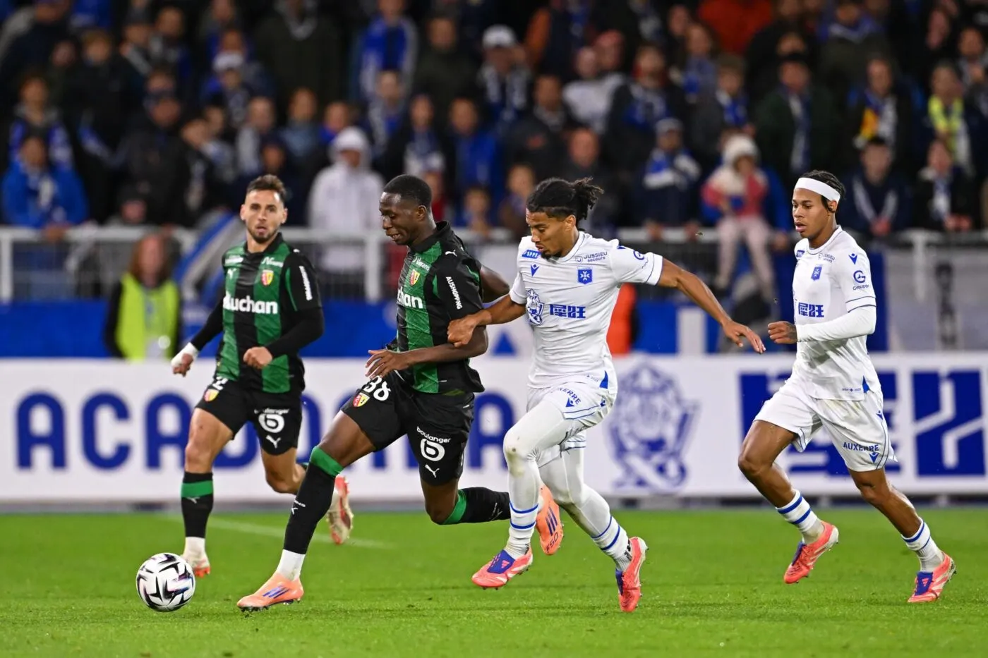 Lens grille Auxerre au finish