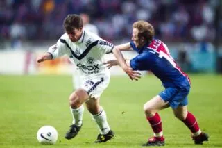 « Quand Adailton a égalisé à 2-2, on l'a limite insulté »... l'anecdote de Francis Llacer sur PSG-Bordeaux 1999