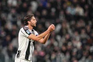 La Juventus et Milan se séparent bons ennemis