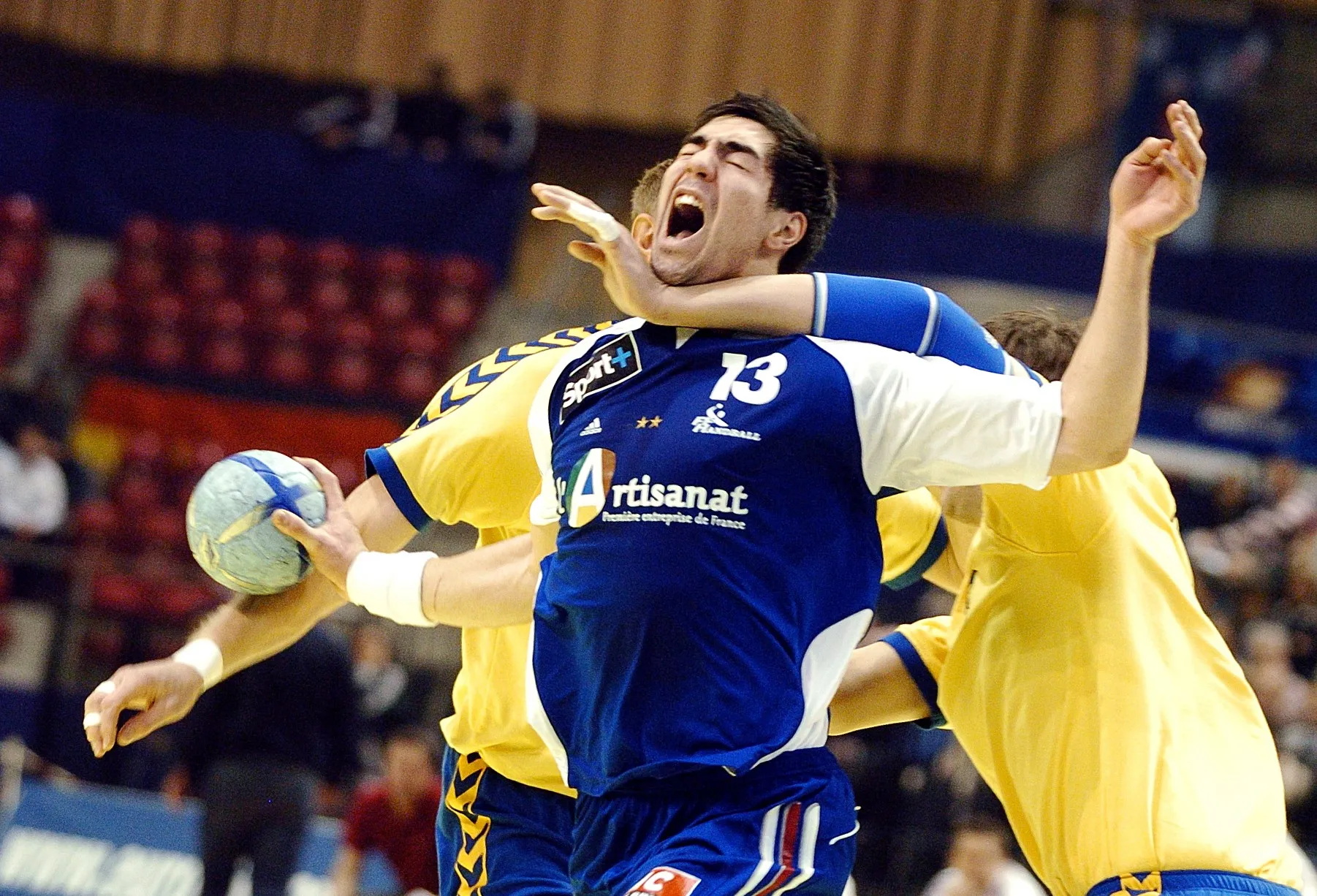 Et une cravate sur mesure pour Monsieur Karabatic.