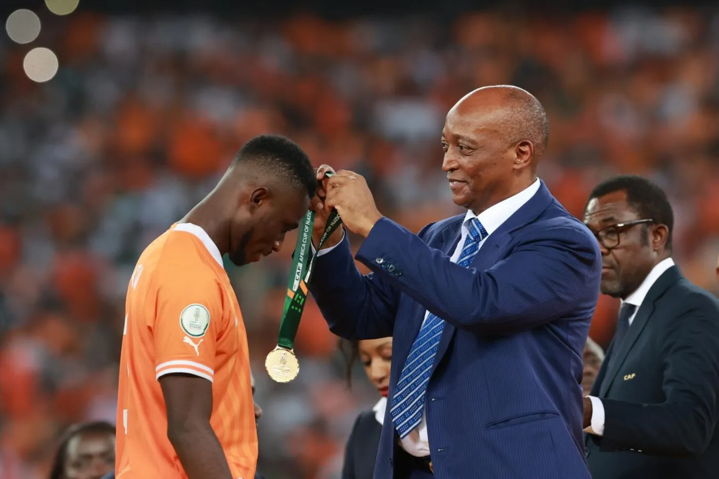 Le président de la CAF se dit «<span style="font-size:50%">&nbsp;</span>confiant » pour le bon déroulé de la CAN malgré les manifestations au Maroc