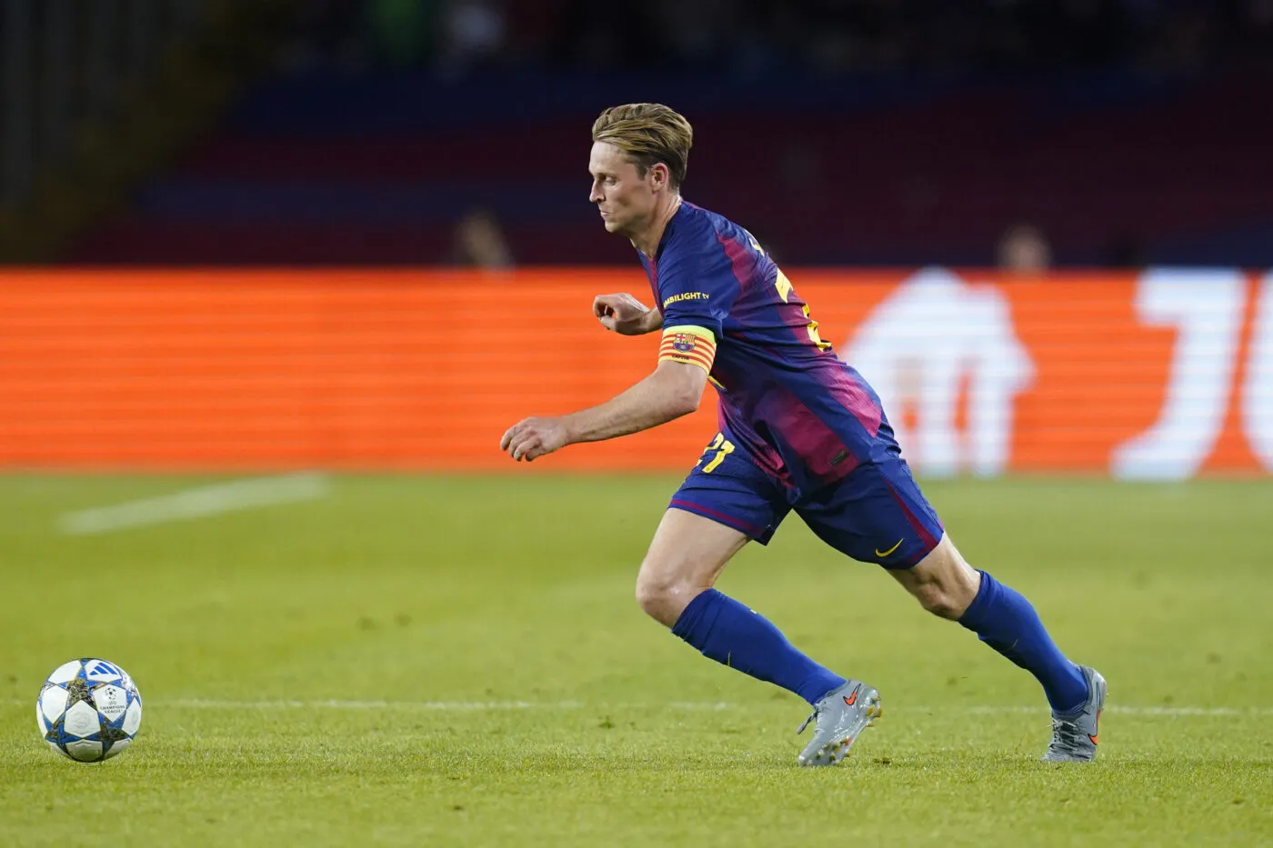 Frenkie de Jong fustige la délocalisation de Villarreal-Barcelone