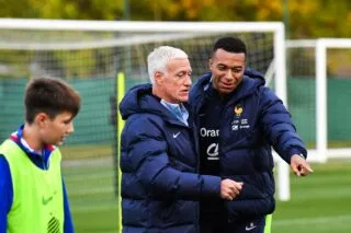 Didier Deschamps veut de l'humilité pour le match entre la France et l'Azerbaïdjan