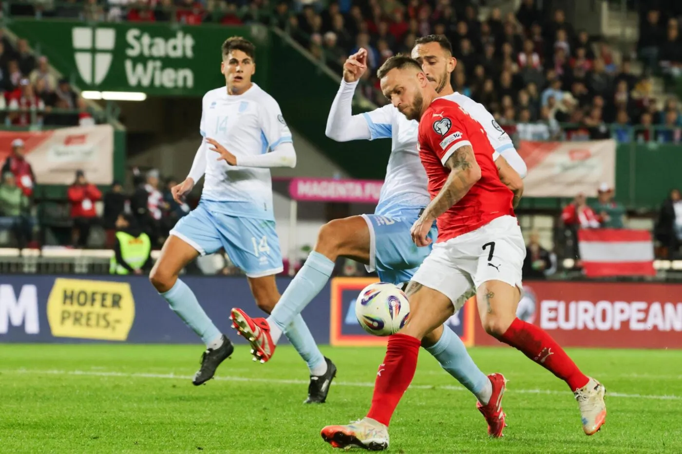 Le Danemark, les Pays-Bas et l&rsquo;Autriche assurent, la Croatie piétine