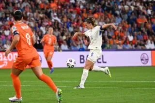 Sandie Toletti annonce sa retraite internationale