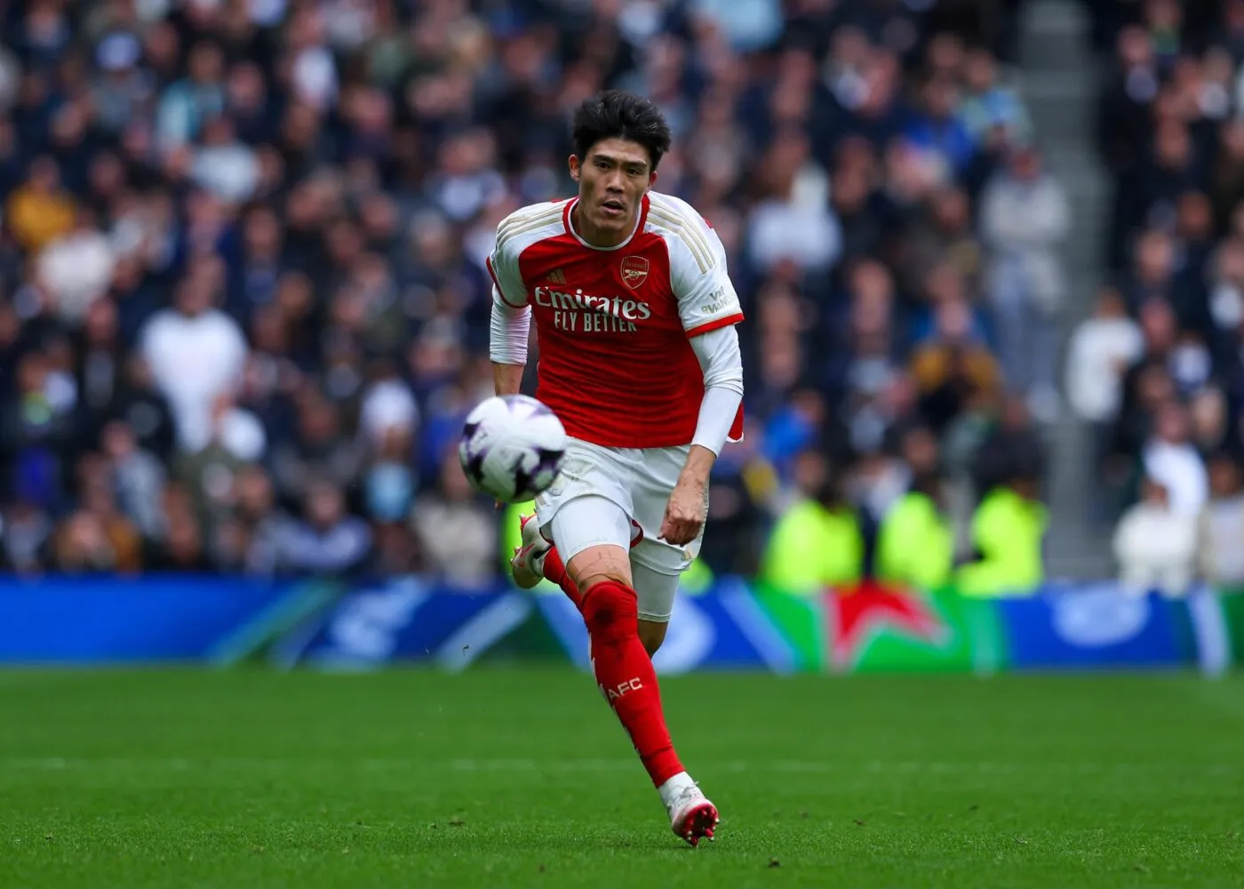 L’Ajax veut se relancer et relancer un talent japonais