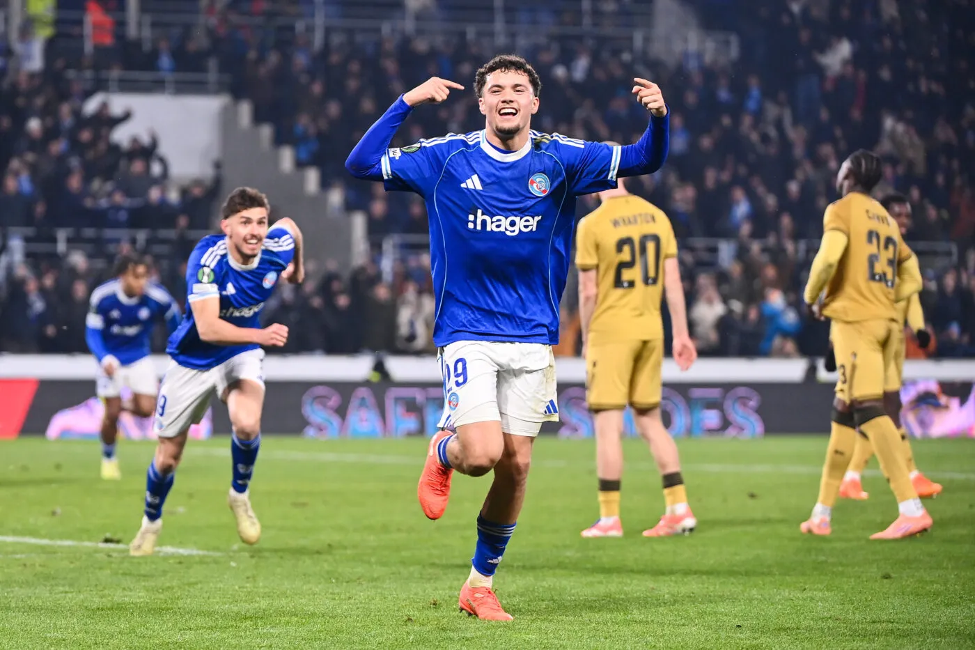 En Alsace, il y a les quetsches et El Mourabet 