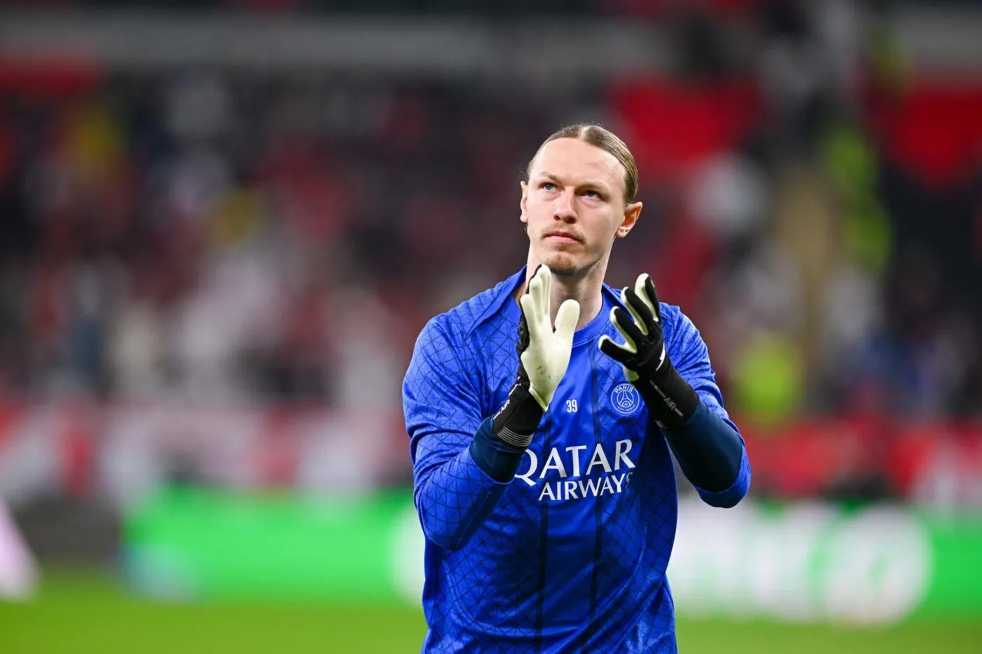 Safonov préféré à Chevalier pour PSG-Flamengo