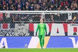 Safonov arrête quatre pénos et offre la Coupe intercontinentale au PSG 