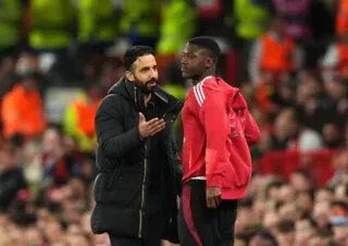 Amorim réagit au t-shirt « Free Kobbie Mainoo »