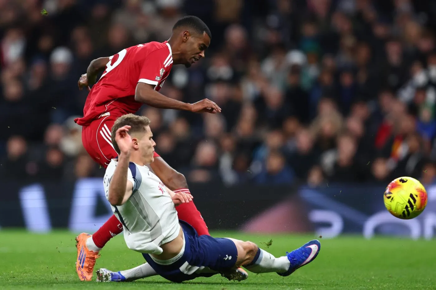 Liverpool enfonce Tottenham dans la crise