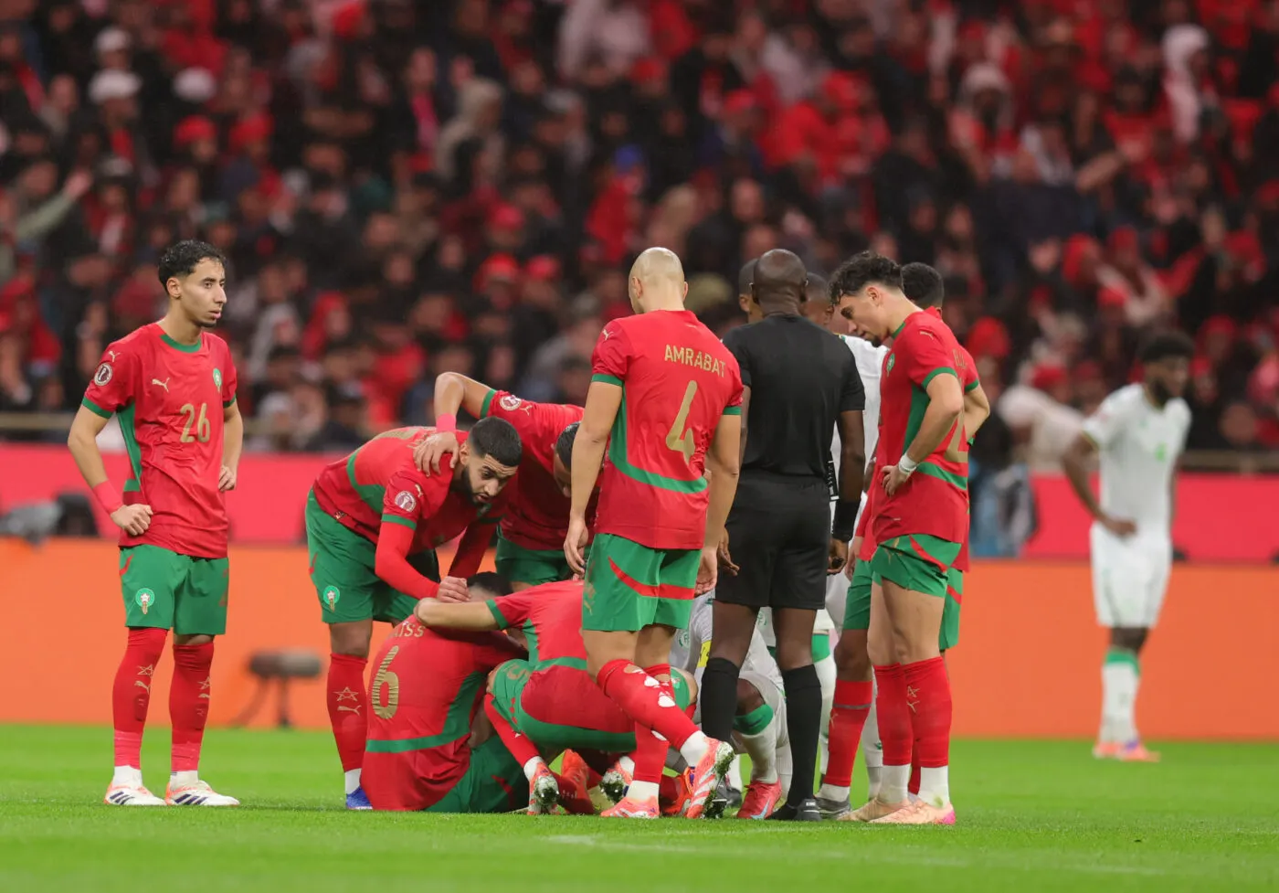 Romain Saïss donne de ses nouvelles après sa sortie sur blessure