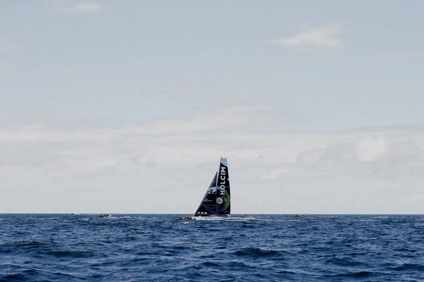 Un supporter a assisté seul à un match de son équipe au beau milieu de l’Atlantique
