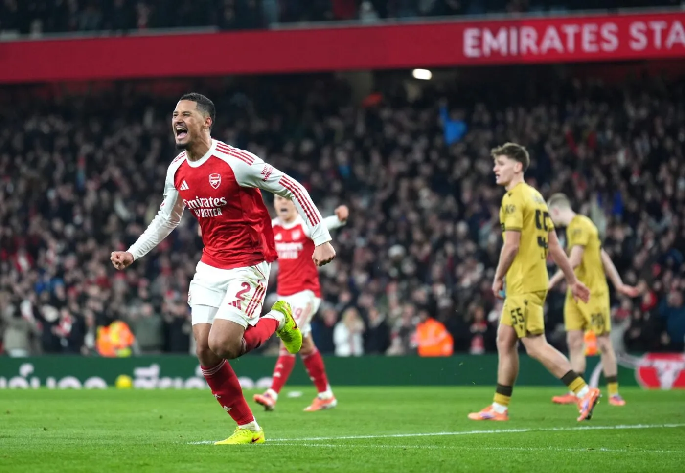 Arsenal rejoint Chelsea en demi-finales de League Cup