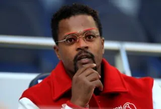 Patrice Évra offre son déhanché pour Noël